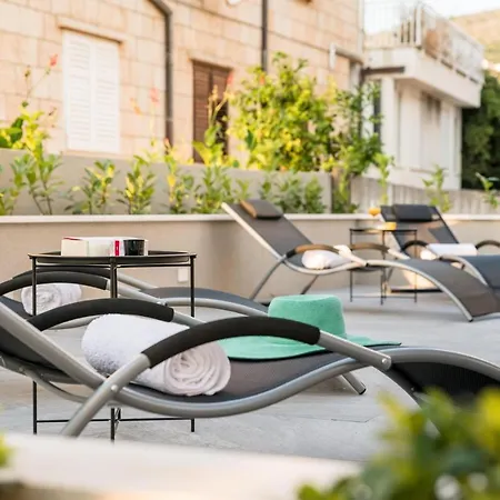 Sorgo - Three Bedroom With Terrace Apartman